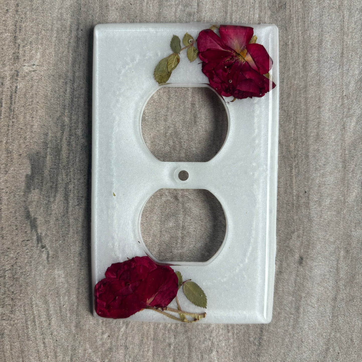 Socket cover