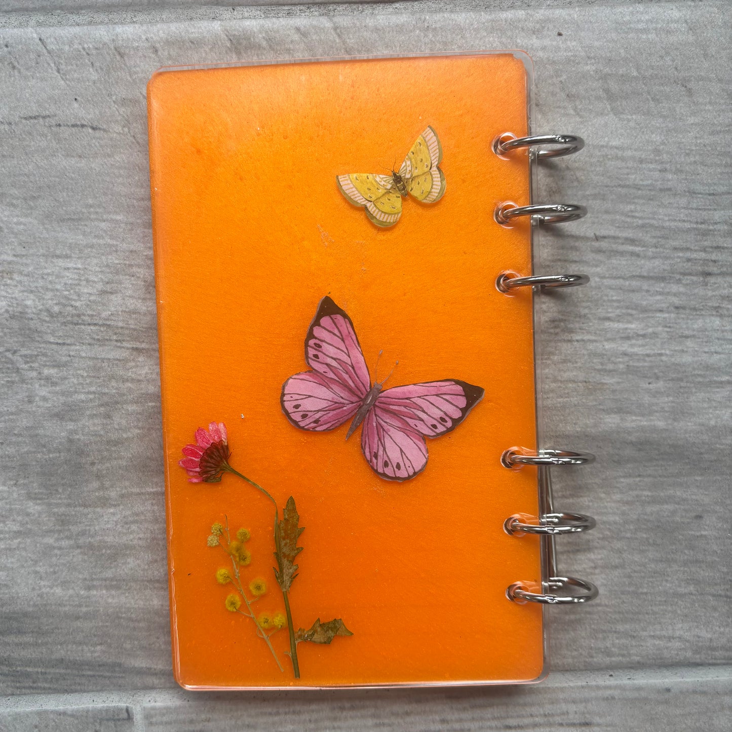 Medium notebook