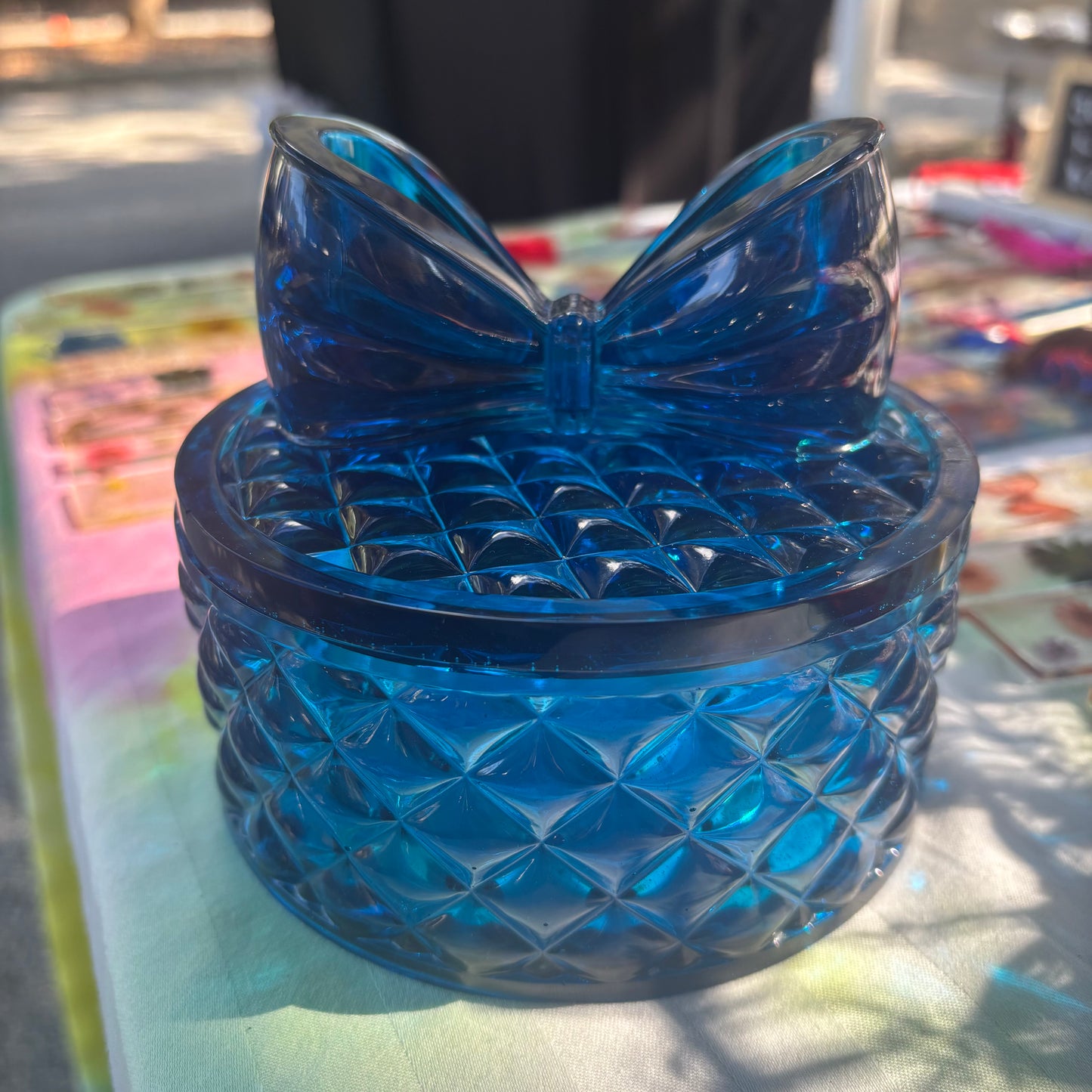 Bow box